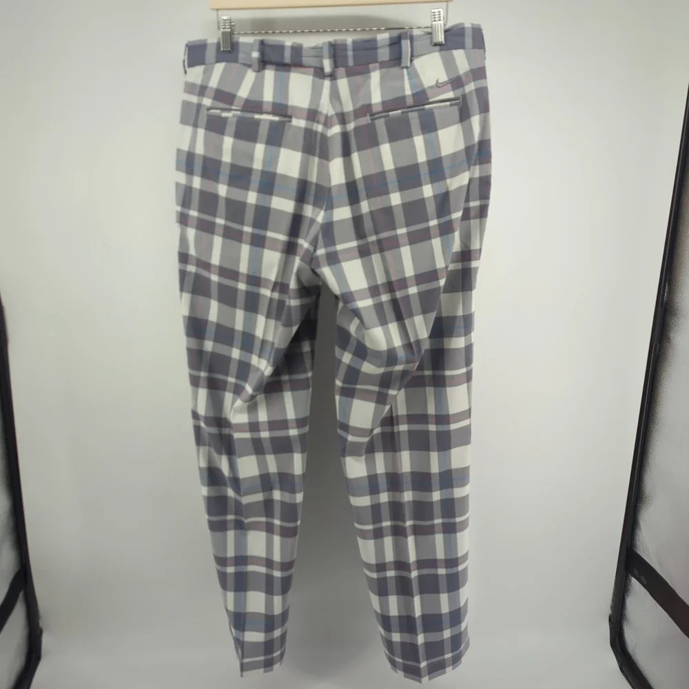 Nike Golf Pants Men 35x32‎ Gray Plaid Tour Performance Khaki Dri-FIT Stretch